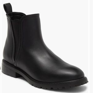 Steve Madden Jaffa Lug Sole Chelsea Boot